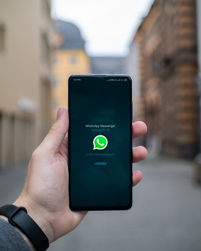 whatsapp su più dispositivi